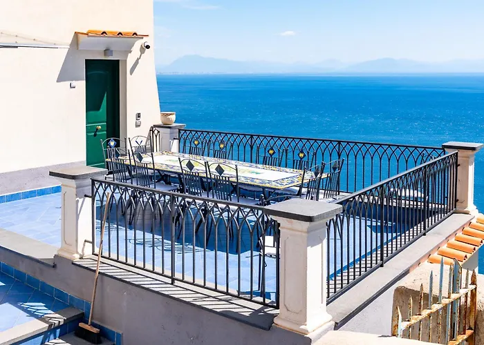 Foglia Ξενοδοχείο με διαμερίσματα 4*