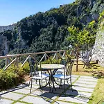 Foglia Aparthotel 4*