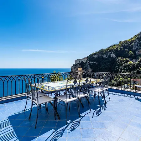 Hotel apartamentowy Foglia