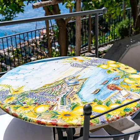 Foglia Apartmanhotel 4*